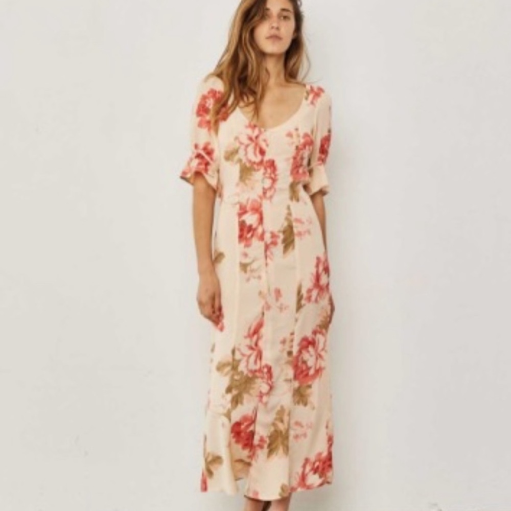 Christy Dawn rose floral lennon dress size medium.